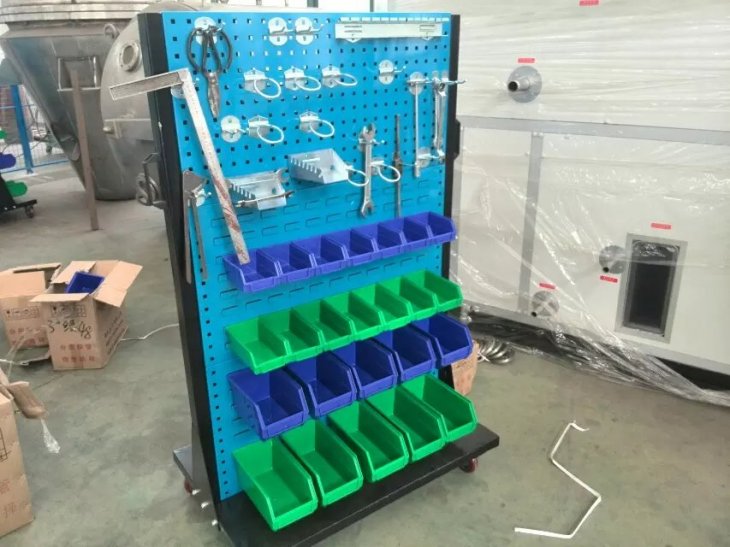 ����������